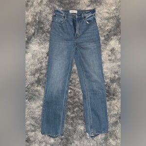 Abercrombie & Fitch The Ankle Straight Ultra High Rise Curve Love